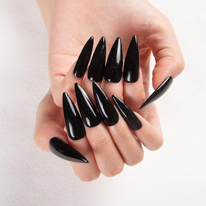 Black-Red Handmade Press On Nails|Luxury Salon Quality Fake Nails|Free Style|Gothic Black Nails|Long Square Nails|H22|Lovful