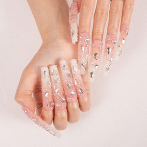 Pink marshmallow rhinestone press on nails|Pink sparkling fake nails|Pretty stick on nails|Handmade long coffin nails|H56|Lovful