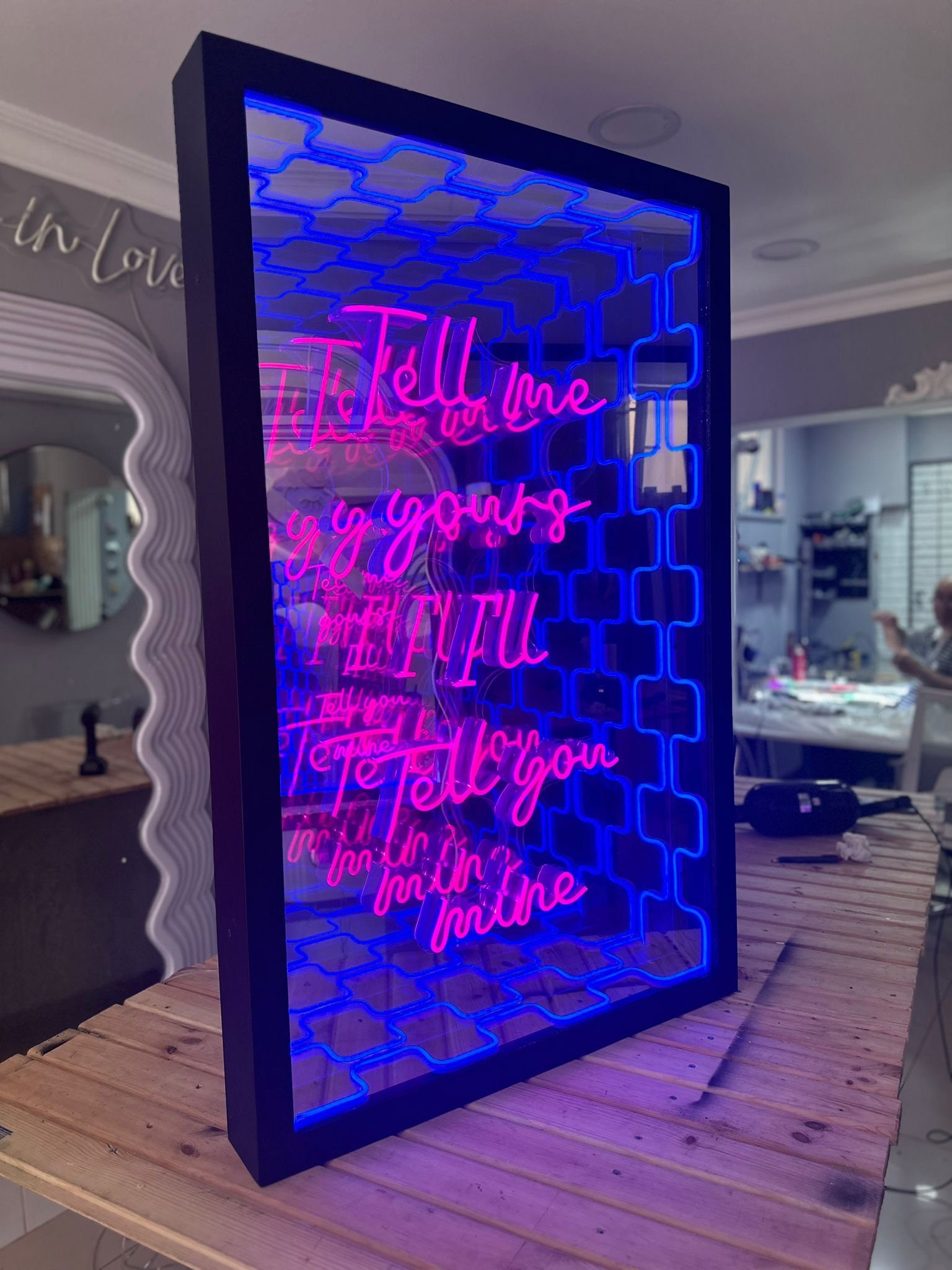 Infinity Mirror İnfinity Custom Text Neon Mirrror Led Neon Mirror Wall