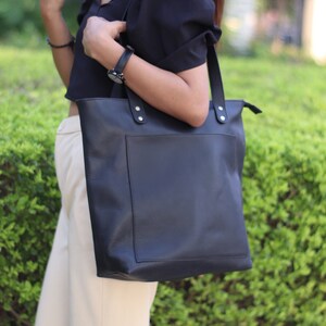 Echtes Leder Schwarz Tote Handtasche, Handgemachte Ledertasche, Frau Ledertasche, Leder Umhängetasche, Leder Tote Arbeitstasche für Geschenk
