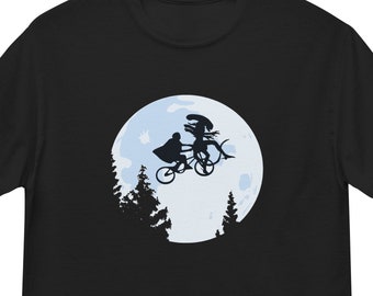 Xenomorph E.T. T shirt. 80s movies funny tshirt. Aliens (1986) E.T. the Extra-Terrestrial Mashup