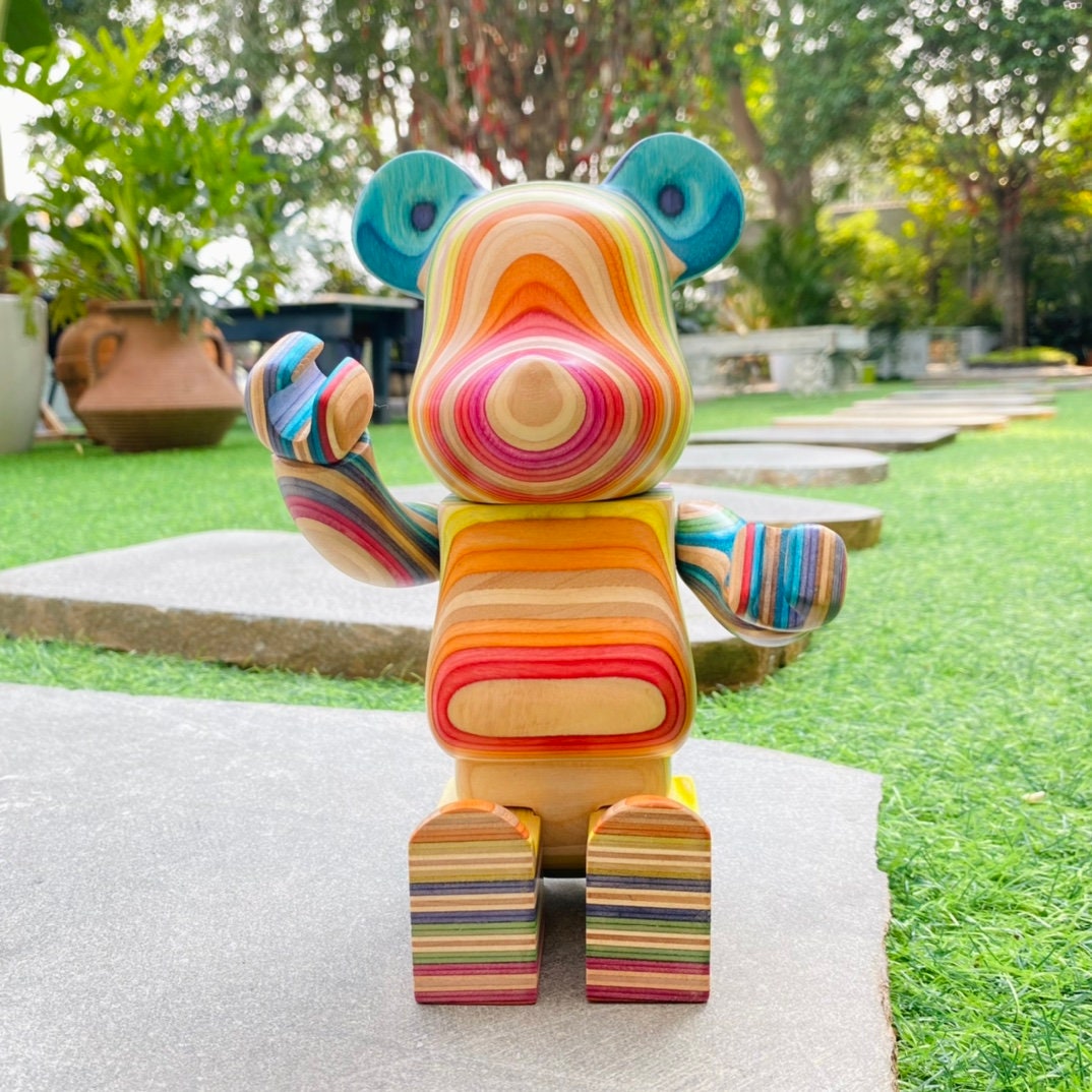 BE@RBRICK 400% Sk8board Rainbow X Haroshi Karimoku Sculpture