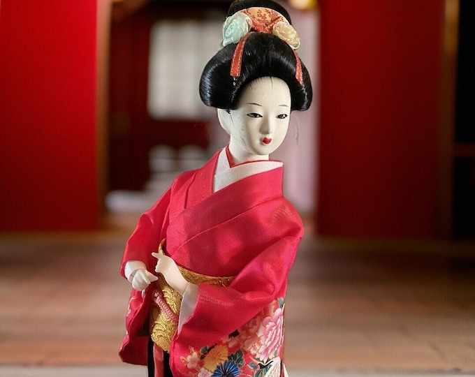 Japanese Geisha Doll