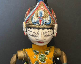 Thai Puppet: Vintage Handcrafted Artwork, 24-Inch