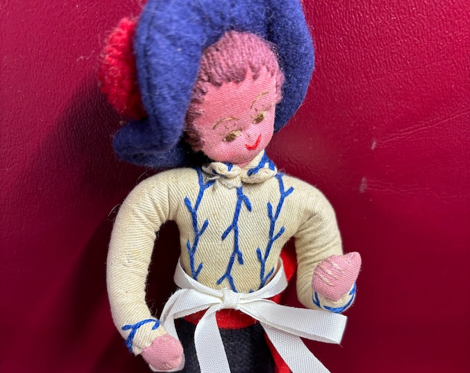 Cloth Doll Portugal - 1940’s