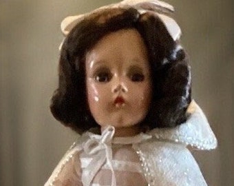 Madame Alexander's Snow White - Etsy