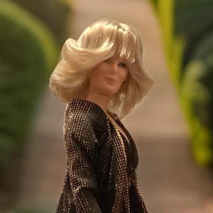 Effanbee Krystal Carrington Doll – 20-inch Dallas TV Show Tribute