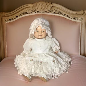 E I H Company Composition Dimples Baby Doll