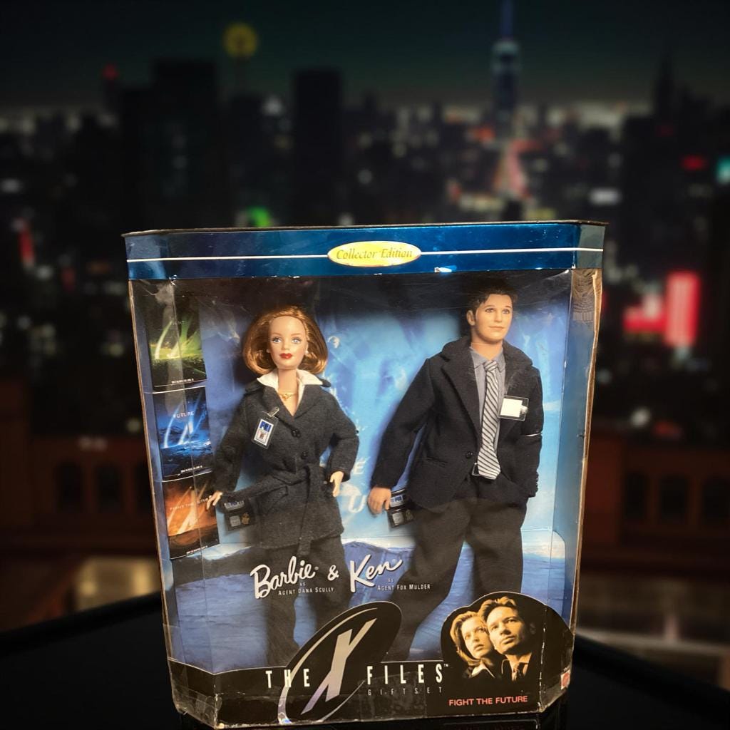 Vintage X-files Barbie & Ken Doll Gift Set – Mattel Collector's