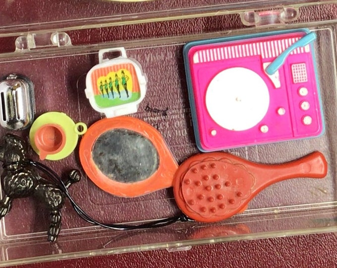 Assorted Doll House Miniatures