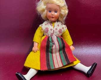 ノルウェーの硬いプラスチック人形 - 1940 年代 - Etsy 日本