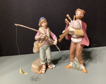 Thomas Kinkade Nativity Pieces.