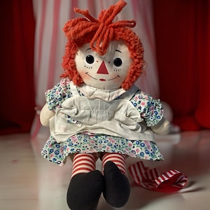 Raggedy Ann Knickerbocker - 15 inch