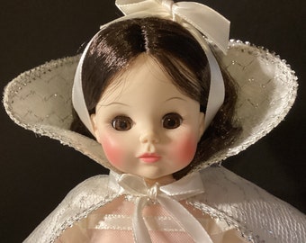 Madame Alexander Snow White