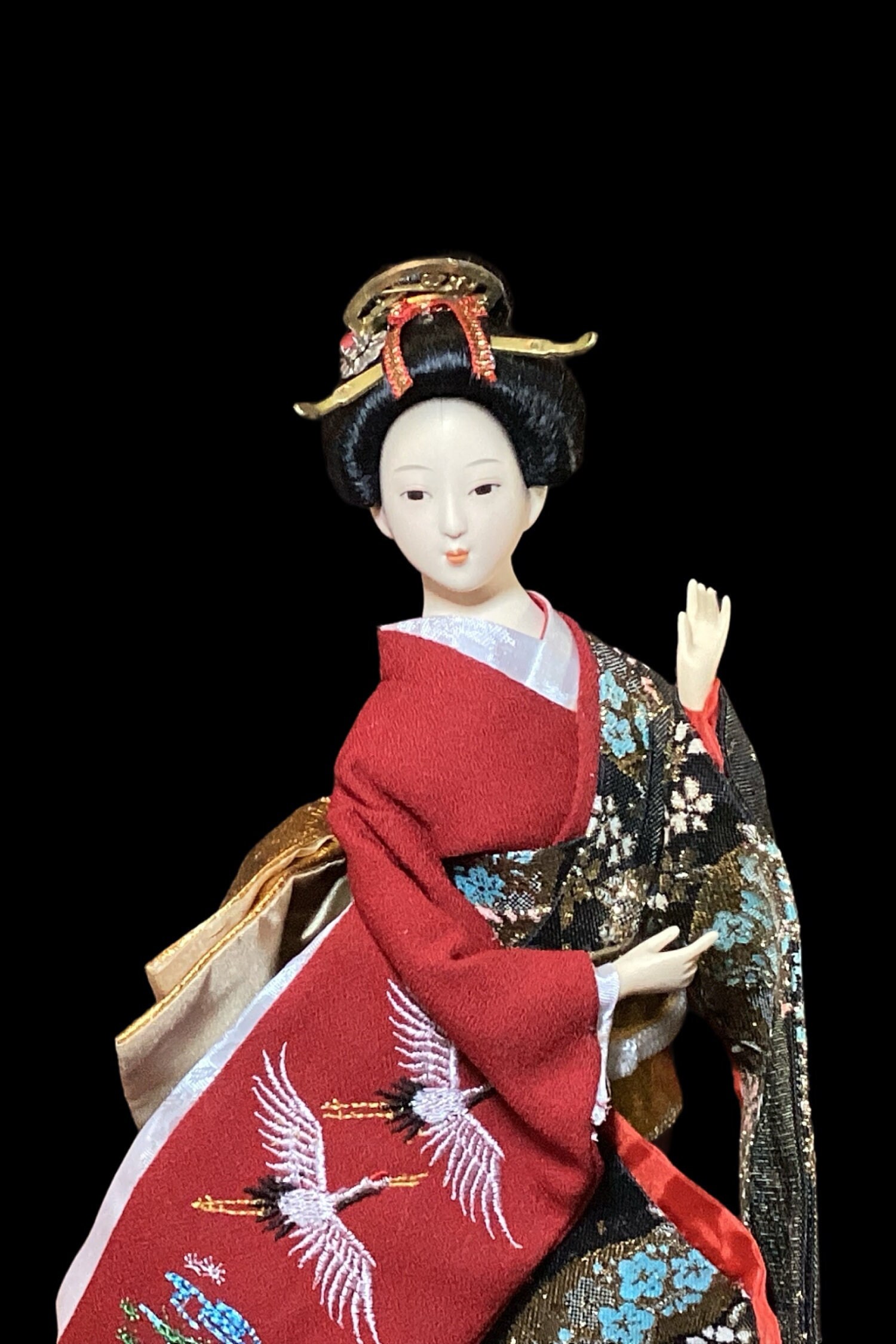 日本人形 白い着物 金色の鶴 日本の芸者人形：11インチの赤い着物、