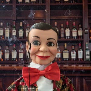 Vintage 28-Inch Juro Charlie McCarthy Ventriloquist Doll – Working Mouth – Restrung – Danny O’Day Original Jacket
