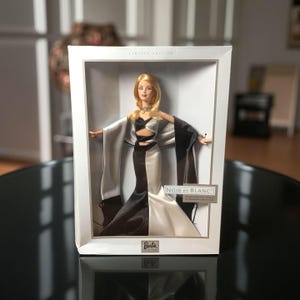 Noir et Blanc Barbie