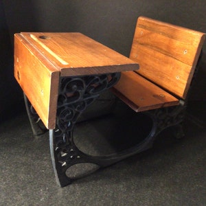 Vintage - Antique School Desk for Dolls - 1948