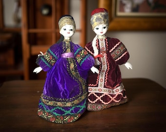 Antique China Head Doll – 20-inch Victorian Lace Dress, Late 1800s