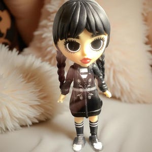 Poseable Wednesday Figure & Accessories