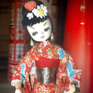Japanese Geisha Doll