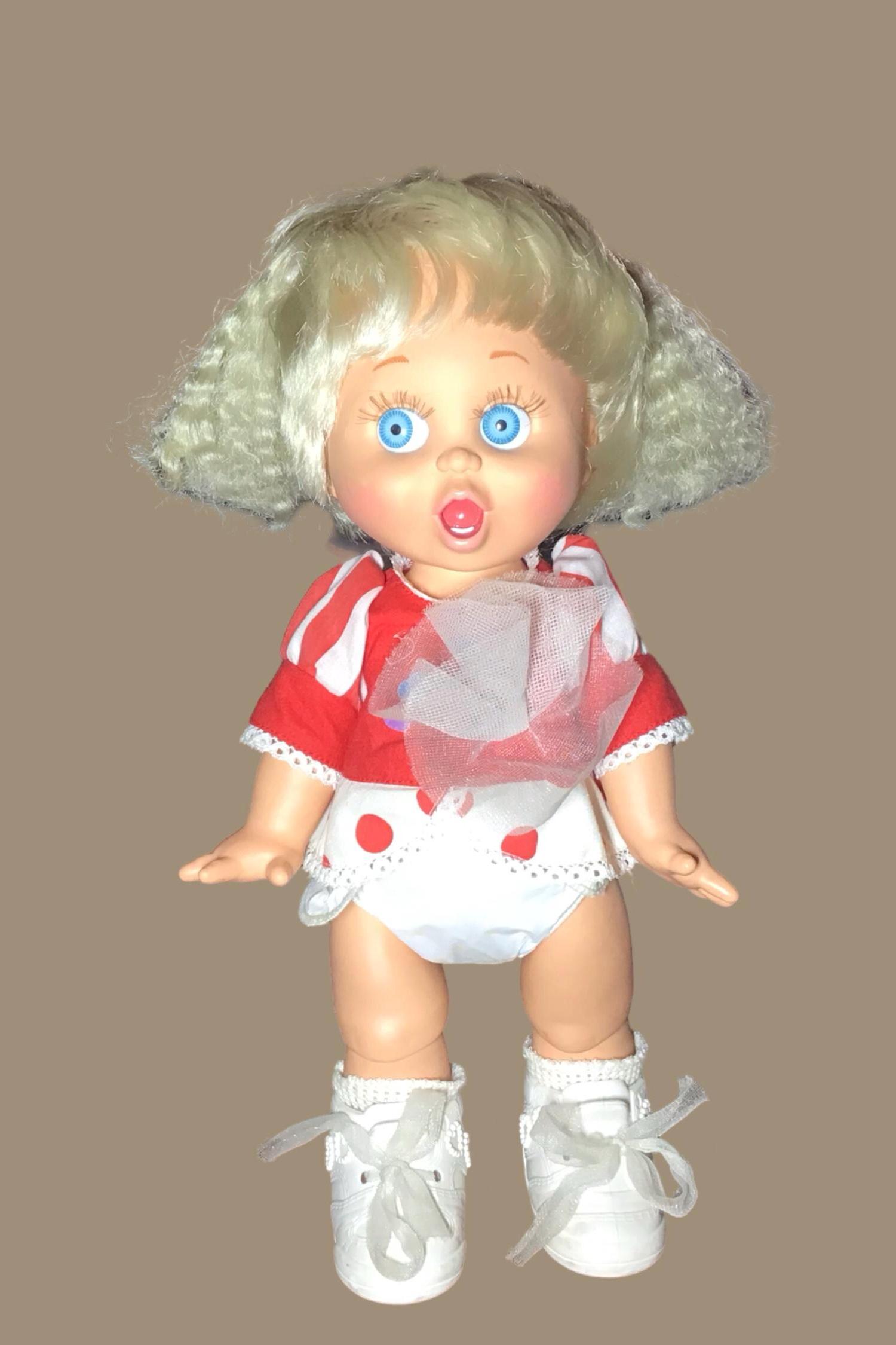 ベビーフェイスドールがスージーを驚かせる - Etsy 日本