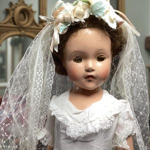 Vintage 1930’s Effanbee Bride doll - Perfect Composition - Original Gown & Wrist Tag