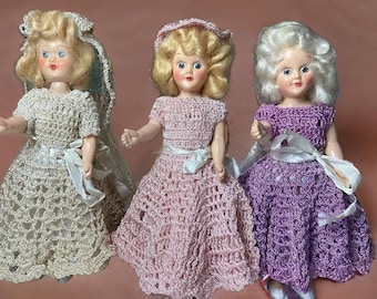 Novia y tres damas de honor de plástico duro - Años 50