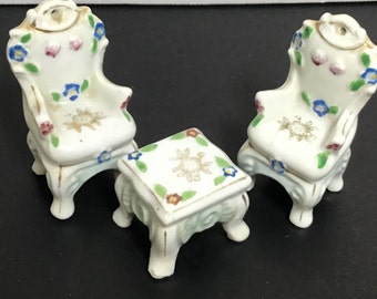 Occupied Japan Miniature ceramic doll house table and chairs