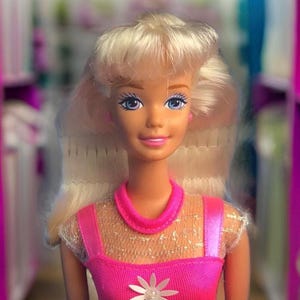 Flower Fun Barbie - 1996 Mattel
