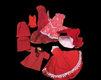 Vintage Barbie Kleider Kollektion Rot