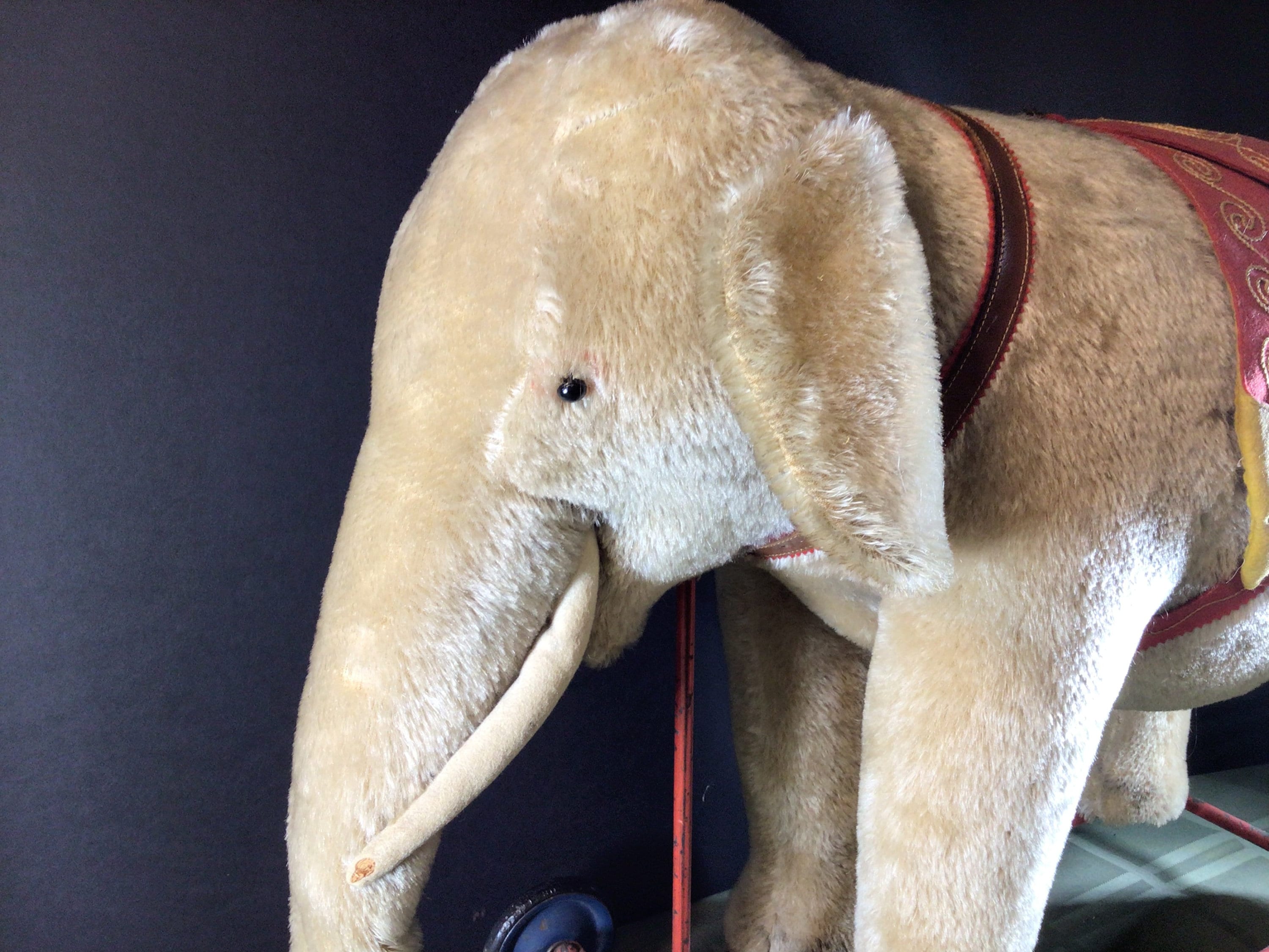 Steiff Ride on Elephant- 1904 - Etsy