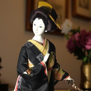 Japanese Geisha Doll