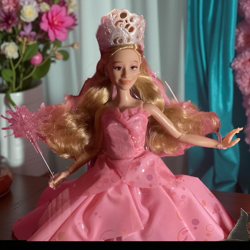 Ariana grande doll México