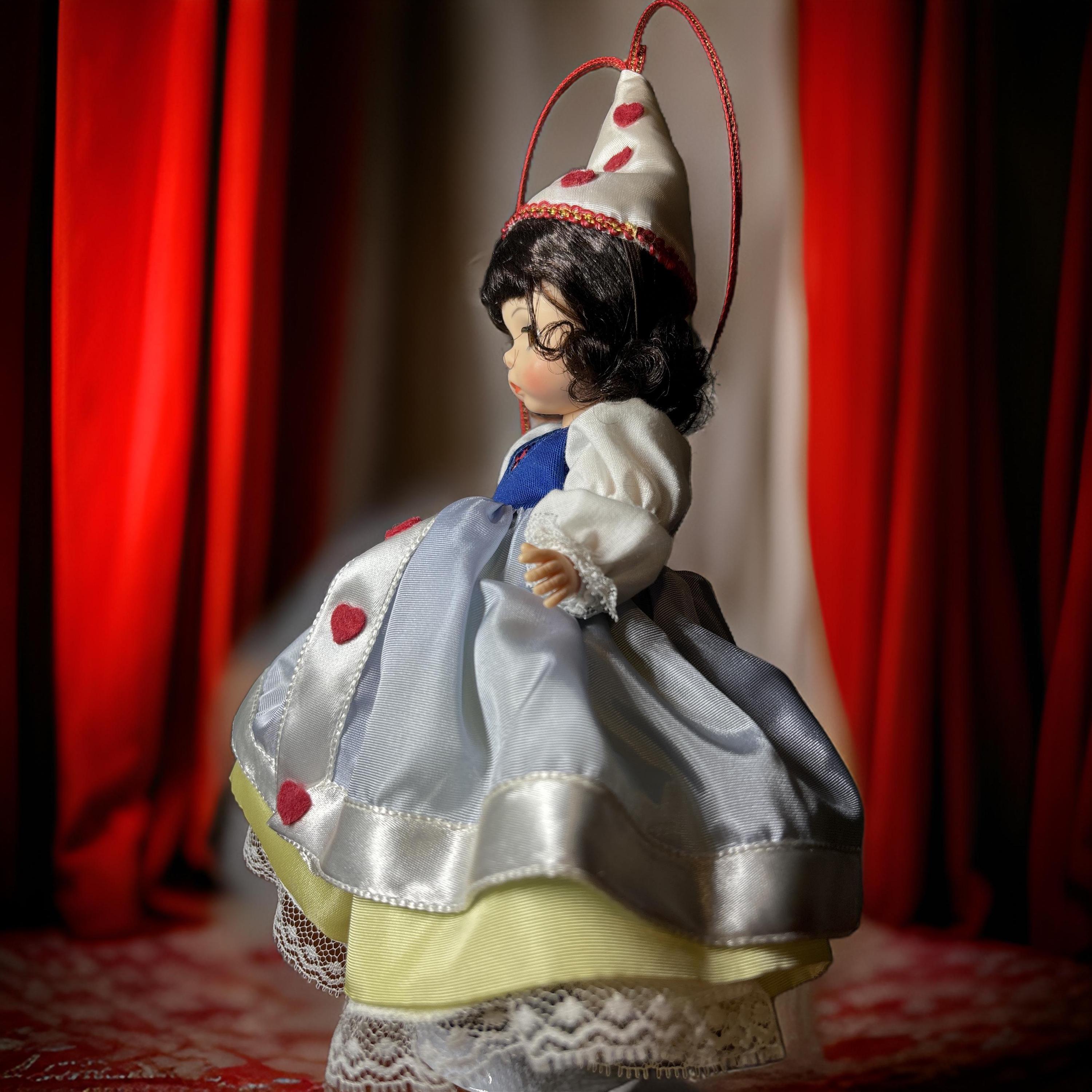 Madame Alexander Queen of Hearts - Etsy Canada