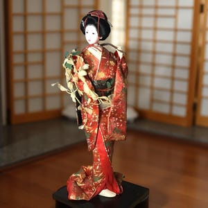 Japanese Geisha Doll