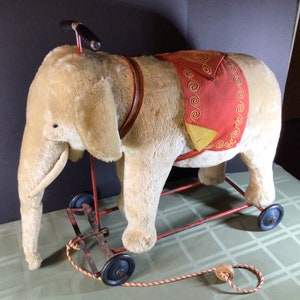 Steiff Ride on Elephant- 1904