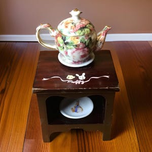 Miniature  Muffy Table