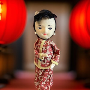 Japanese Geisha Doll