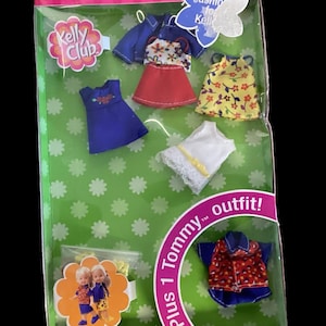 Kelly & Tommy Clothing Set - Mattel 2002