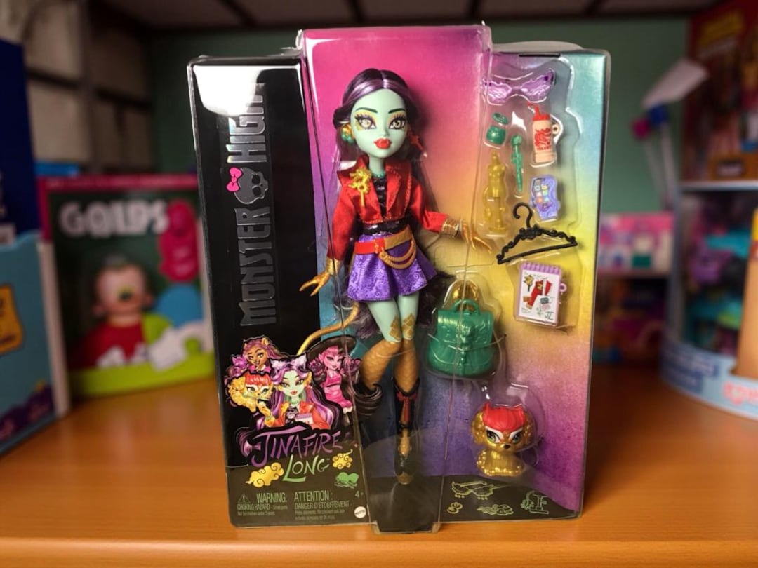 モンスターハイのジナファイアロング - Etsy 日本