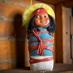 Vintage Skookums Papoose - 4 inches - 1940’s- Good Condition