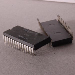 Pair of Integrated Circuits – Technical Object Study