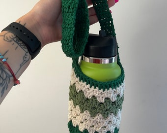 Crochet water bottle holder