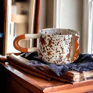 Tazza in ceramica fatta a mano unica, tazza da caffè in ceramica minimalista per l'arredamento della casa e della cucina, tazza da tè nordica per regalo da ufficio immagine 3