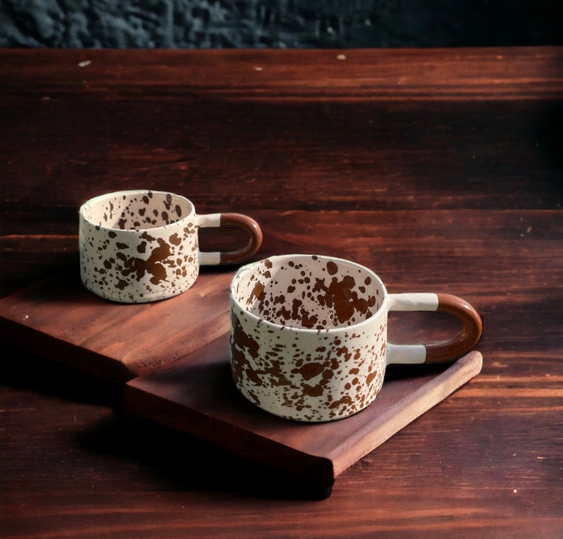 Tazza in ceramica fatta a mano unica, tazza da caffè in ceramica minimalista per l'arredamento della casa e della cucina, tazza da tè nordica per regalo da ufficio immagine 4