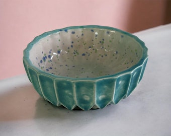 Handmade Ceramic Speckled Interior, Geometrically Embossed Exterior Bowl - Ideal for Salads, Noodles.Gift Idea for Home Decor to Mum