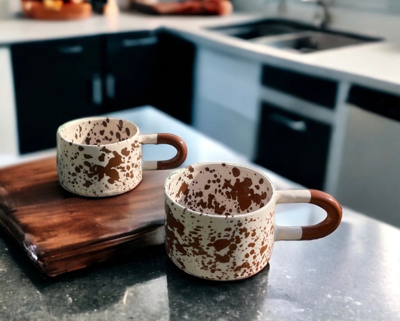 Tazza in ceramica fatta a mano unica, tazza da caffè in ceramica minimalista per l'arredamento della casa e della cucina, tazza da tè nordica per regalo da ufficio immagine 7