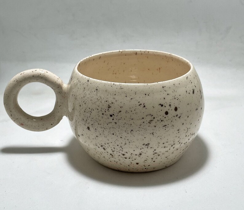 Handmade Light Cream Speckled Mug for Mother's Day, Splash Ink Chubby Ceramic, Ring Handle Coffee Mug, Round Handled Tea Cup for Tea Lovers image 6