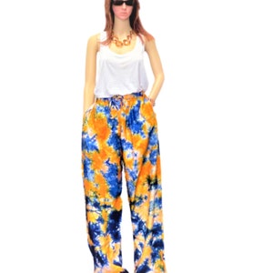 Pantalon en soie à imprimé africain